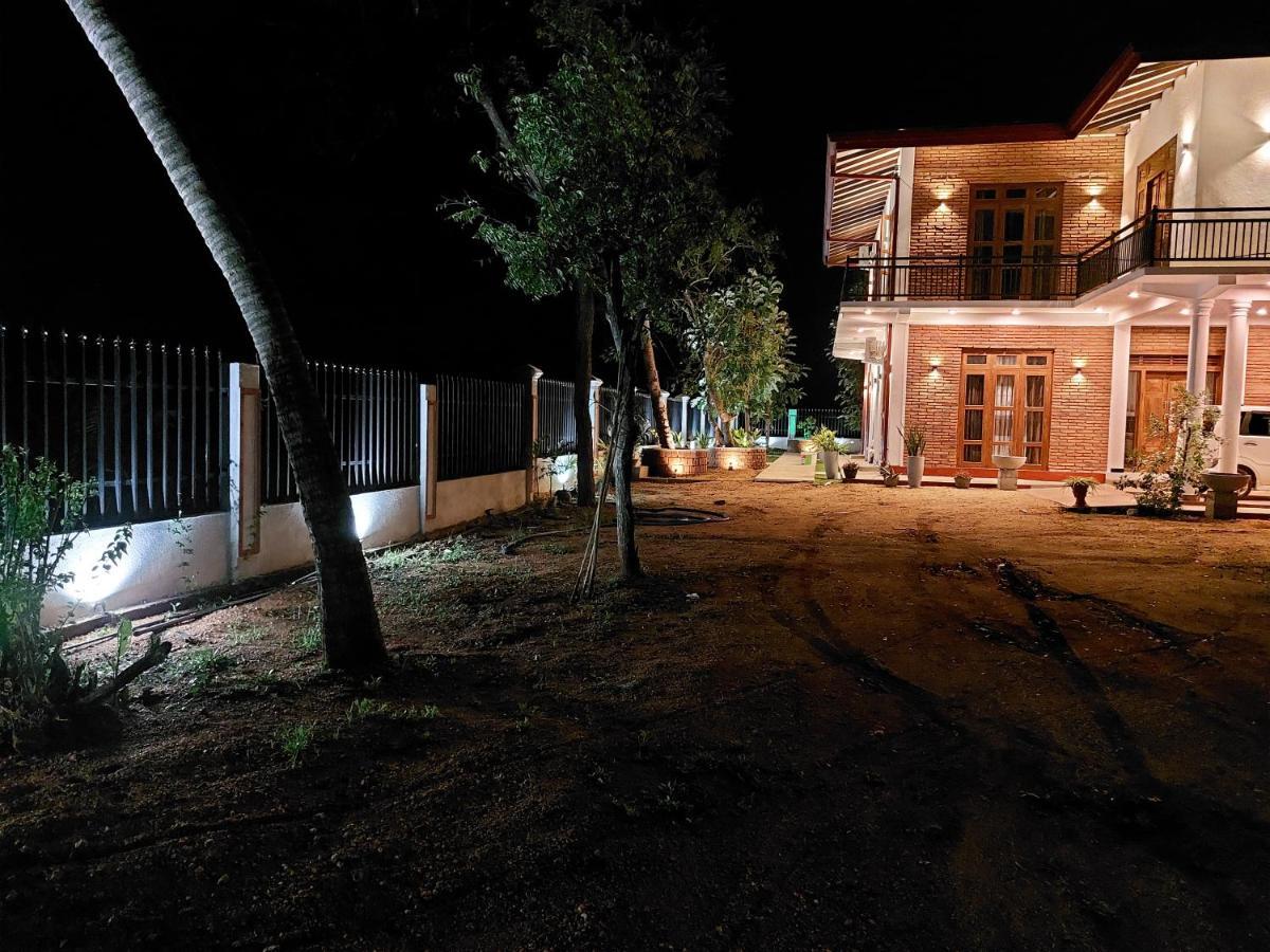 Green Shield Resort Anuradhapura Zewnętrze zdjęcie