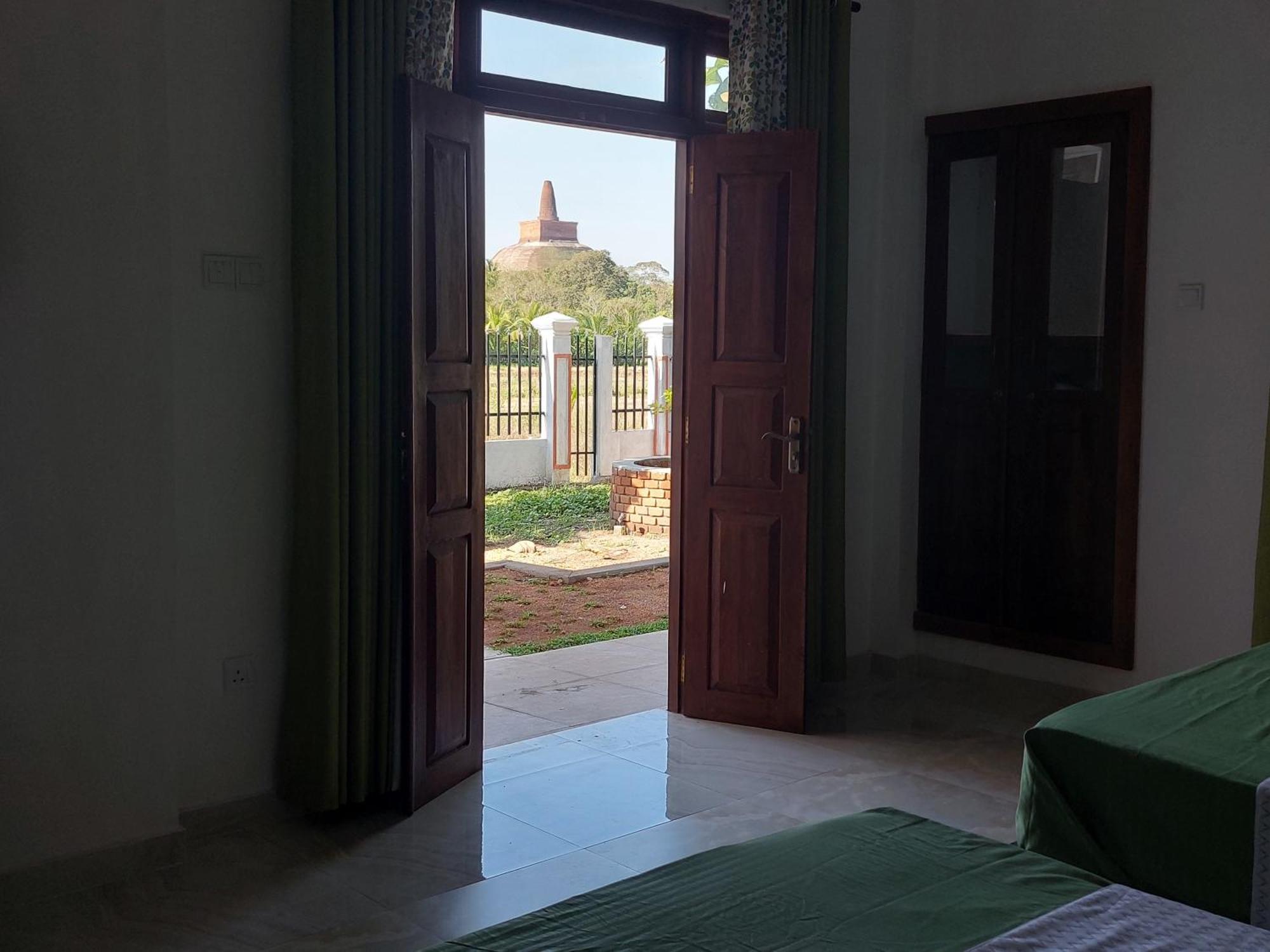 Green Shield Resort Anuradhapura Pokój zdjęcie