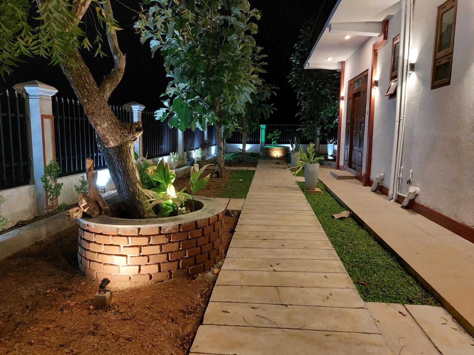Green Shield Resort Anuradhapura Pokój zdjęcie