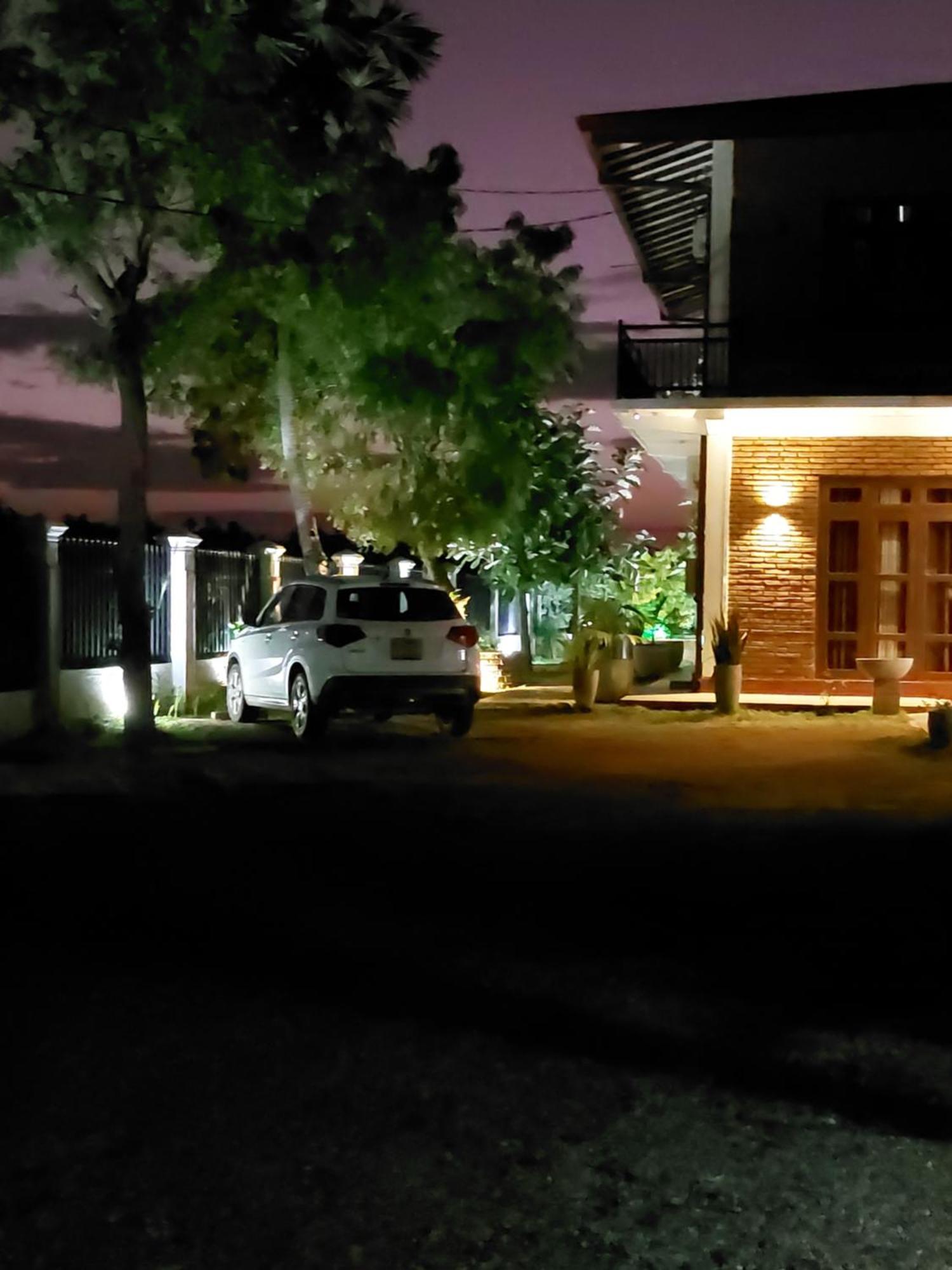Green Shield Resort Anuradhapura Zewnętrze zdjęcie
